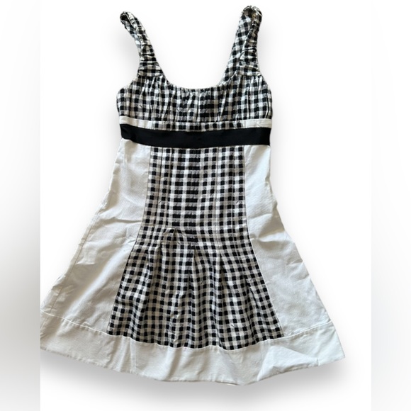 Size 2 NWOT DVF Gingham Diane Von Furstenburg Checkered Dress - Picture 7 of 9